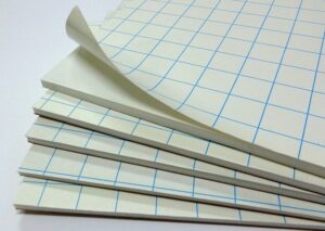 CARTON PLUMA ADHESIVO 5mm FB 1523  50x70